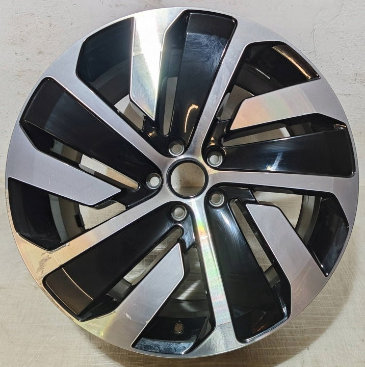 1x Alufelge 19 Zoll 8.0" 5x112 40ET 3G8601025P VW Arteon Rim Wheel FEL6075615243sb