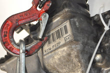 Load image into Gallery viewer, Motor Toyota Yaris 1NR-FE 1NR-FKE 1.3 95PS 70kW 187TKm 2011 Benzin Unkomplett