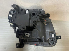 Laden Sie das Bild in den Galerie-Viewer, Frontscheinwerfer Smart Forfour 453 A4539069701 Full LED Links Headlight SCH1735695503ub