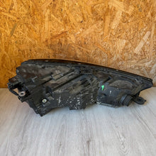 Laden Sie das Bild in den Galerie-Viewer, Frontscheinwerfer Audi A4 B9 8W0941034 8W0941033 Ein Satz Scheinwerfer Headlight SCH3187976814nr