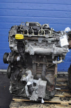 Laden Sie das Bild in den Galerie-Viewer, Motor Renault Scenic M9R721 2.0 DCI 150PS 110kW 74TKm 2006 Diesel Unkomplett