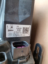 Laden Sie das Bild in den Galerie-Viewer, Frontscheinwerfer Seat Tarraco 5FJ941007E 90143460 LED Links Headlight