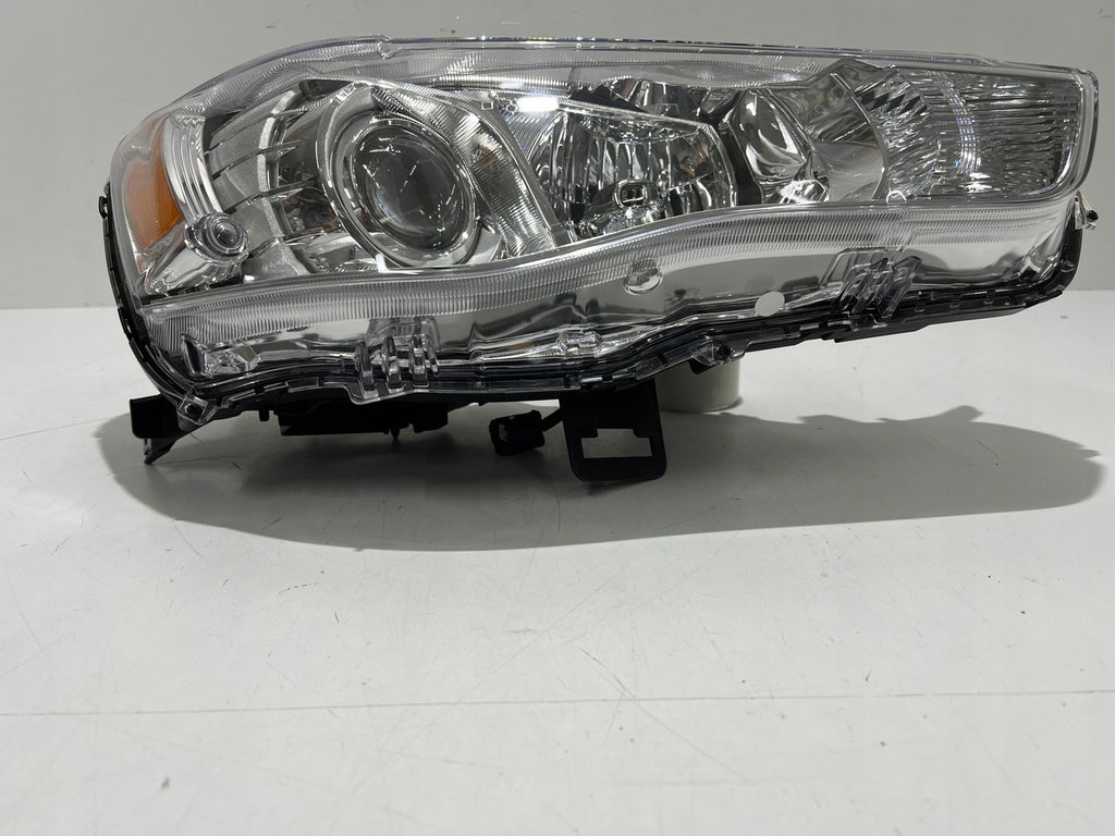 Frontscheinwerfer Mitsubishi Outlander II 8301C594 Xenon Rechts Headlight