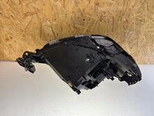 Laden Sie das Bild in den Galerie-Viewer, Frontscheinwerfer Peugeot 2008 II 9841642080 Rechts Scheinwerfer Headlight SCH3931373008rj