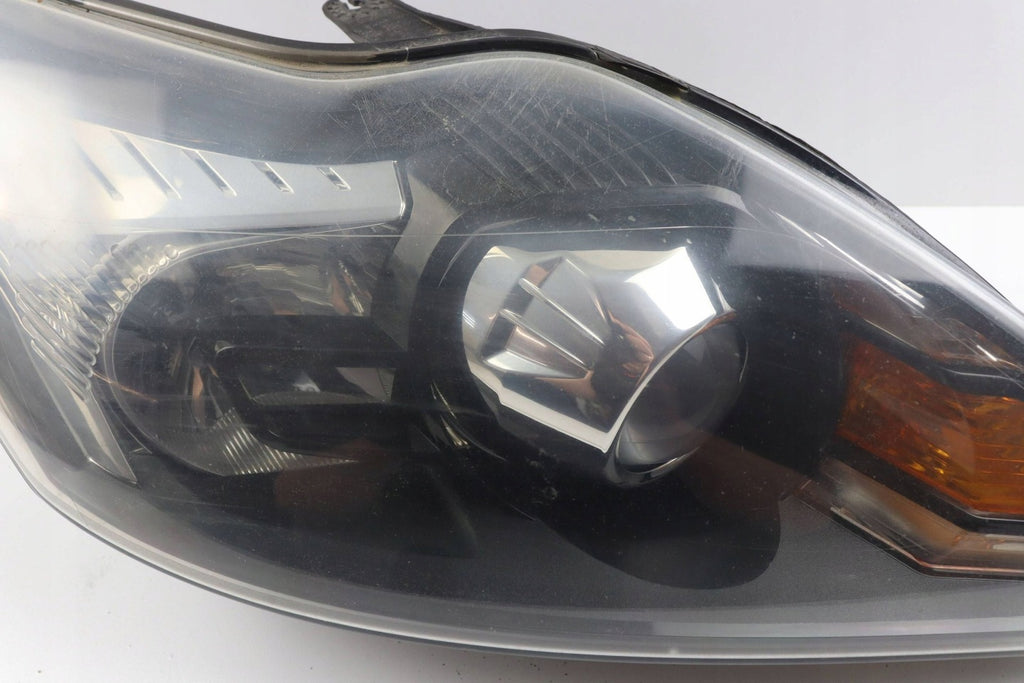 Frontscheinwerfer Ford Focus 8M51-13D154-CE Rechts Scheinwerfer Headlight SCH6853552121ld