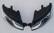 Load image into Gallery viewer, Frontscheinwerfer VW Multivan T7 7T1941082C 7T1941081C Ein Satz Headlight SCH2176025322kn