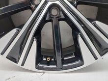 Laden Sie das Bild in den Galerie-Viewer, 1x Alufelge 18 Zoll SPP12833 Mitsubishi Eclipse Cross Rim Wheel