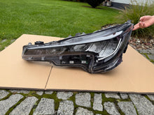 Laden Sie das Bild in den Galerie-Viewer, Frontscheinwerfer Toyota Corolla 81150-02S60 LED Links Scheinwerfer Headlight SCH9183005737fa
