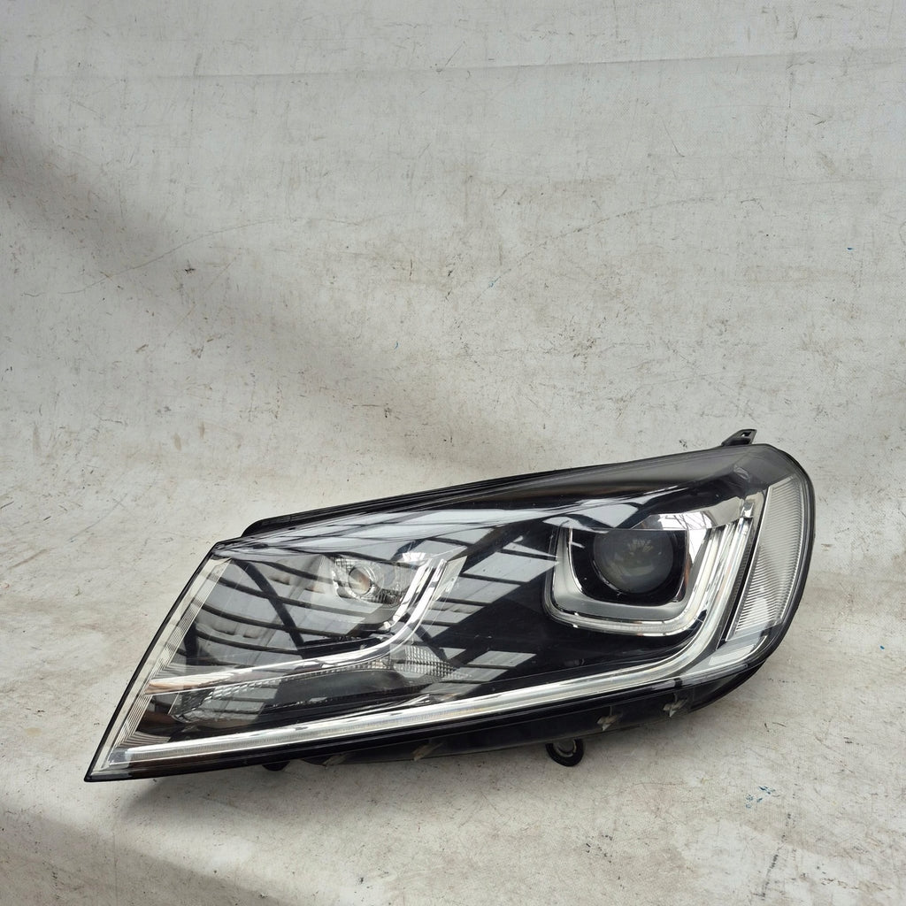 Frontscheinwerfer VW Touareg 7P1941033A Bi-Xenon Ein Stück (Rechts oder Links) SCH7941624044jo