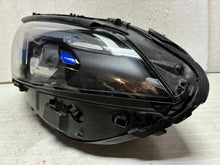 Laden Sie das Bild in den Galerie-Viewer, Frontscheinwerfer Mercedes-Benz W177 A1779065704 LED Links Headlight SCH2543811004tb