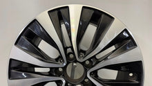 Laden Sie das Bild in den Galerie-Viewer, 1x Alufelge 17 Zoll 6.5" 5x112 44ET Glanz Schwarz A1774011000 Mercedes-Benz FEL4206629214ax