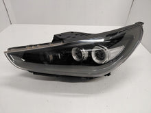 Laden Sie das Bild in den Galerie-Viewer, Frontscheinwerfer Hyundai I30 III 92101G4120 Full LED FALSE Headlight SCH5252210407vc