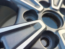 Load image into Gallery viewer, 1x Alufelge 18 Zoll 8.0" 5x108 55ET Glanz Silber GS7J-AA Ford Mondeo Kuga Mg FEL5943883783ym