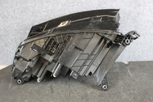 Laden Sie das Bild in den Galerie-Viewer, Frontscheinwerfer Skoda Enyaq 5LB941016 Rechts Scheinwerfer Headlight SCH4183527565sh