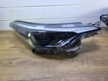 Laden Sie das Bild in den Galerie-Viewer, Frontscheinwerfer Toyota Chr 81110-YP280-00 Full LED Rechts Headlight SCH5935336074jx