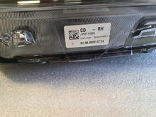 Laden Sie das Bild in den Galerie-Viewer, Frontscheinwerfer Kia Ceed 92102J7500 Rechts Scheinwerfer Headlight