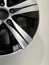 Laden Sie das Bild in den Galerie-Viewer, 1x Alufelge 17 Zoll 7.0" 5x112 44 5ET Mercedes-Benz W206 Rim Wheel FEL8073513854ie