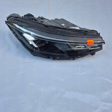 Load image into Gallery viewer, Frontscheinwerfer VW Passat 3J1941006 LED Rechts Scheinwerfer Headlight SCH1537382011kc