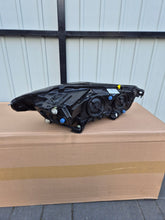 Laden Sie das Bild in den Galerie-Viewer, Frontscheinwerfer Jaguar Xe GX73-13W030-HF Links Scheinwerfer Headlight SCH7894614944lb