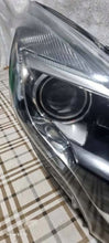 Load image into Gallery viewer, Frontscheinwerfer Opel Zafira C NTN1359 Rechts Scheinwerfer Headlight