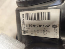 Laden Sie das Bild in den Galerie-Viewer, Frontscheinwerfer Opel Astra J 13371596 Rechts Scheinwerfer Headlight SCH3011807505eg