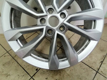 Load image into Gallery viewer, 1x Alufelge 18 Zoll 7.0" 5x112 45ET 57A601025AC Skoda Kodiaq Rim Wheel FEL2811102394pg