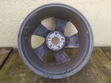 Load image into Gallery viewer, 1x Alufelge 18 Zoll 7.0" 5x114.3 35ET Toyota V Rim Wheel FEL7517422188au