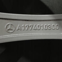 Laden Sie das Bild in den Galerie-Viewer, 4x Alufelge 17 Zoll 6.5" 5x112 44ET Glanz Silber A1774010300 Mercedes-Benz W177 FEL3156534487ky