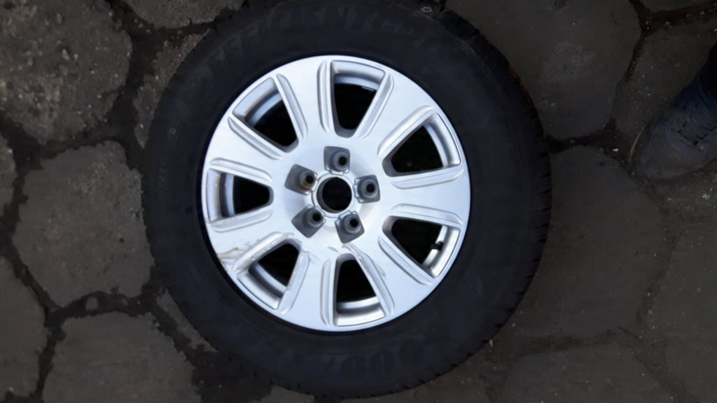 1x Alufelge 16 Zoll 6.5" 5x112 33ET Silber 8U0601025Q Audi Q3 Rim Wheel