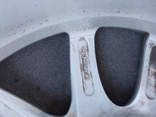 Load image into Gallery viewer, 1x Alufelge 19 Zoll 9.0" 5x130 60ET Glanz Silber 7L5601025B Porsche Cayenne FEL6668937822pr
