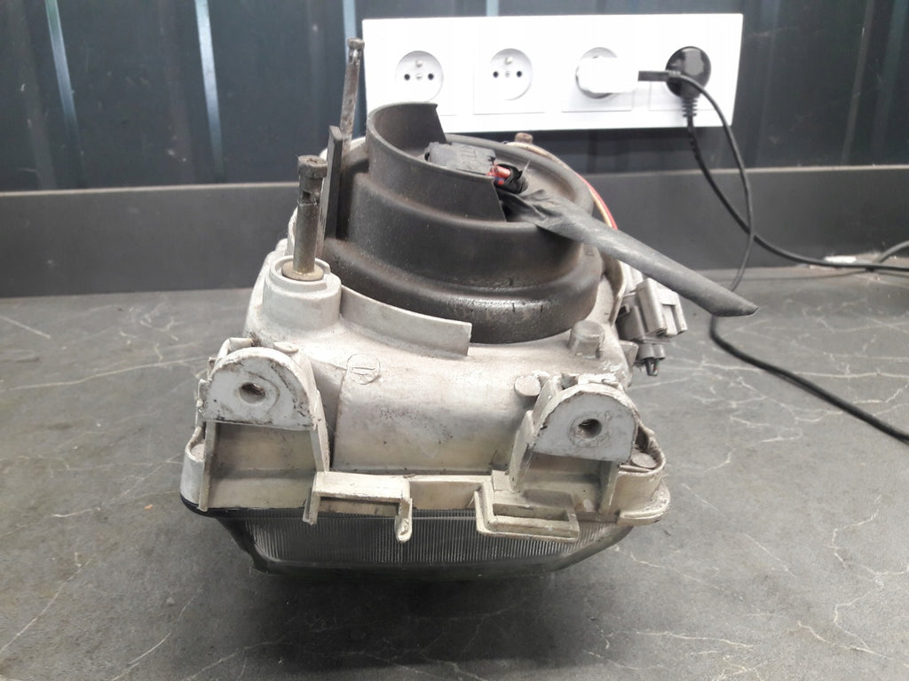 Frontscheinwerfer Mitsubishi Galant IV Links Scheinwerfer Headlight