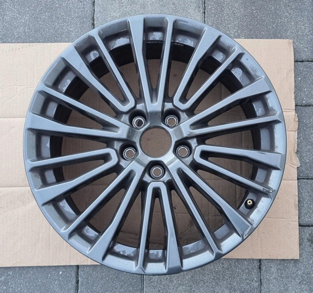 1x Alufelge 18 Zoll 8.0" 5x112 39ET Glanz Silber 4K0601025C Audi A6 C8 Rim Wheel FEL9573373107jn