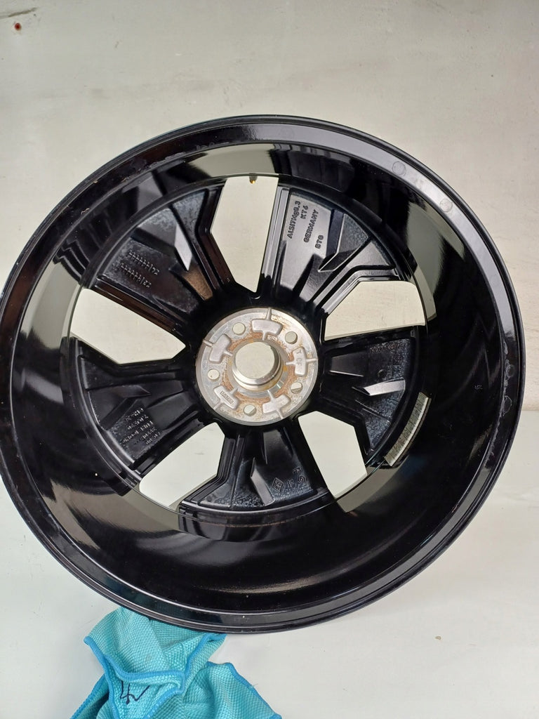 1x Alufelge 20 Zoll 7.0" 5x114.3 34ET 403003990R Renault Megane 1 I Rim Wheel FEL6229969624gq