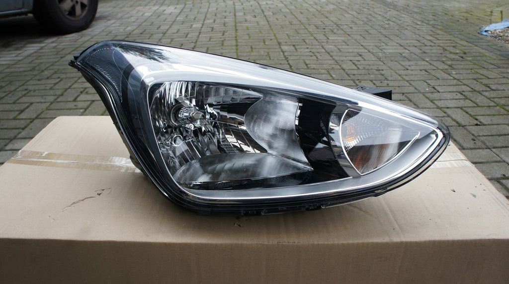 Frontscheinwerfer Hyundai I10 92102-B9000 Rechts Scheinwerfer Headlight