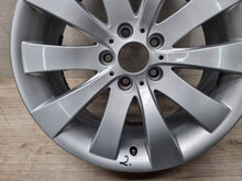 Laden Sie das Bild in den Galerie-Viewer, 1x Alufelge 18 Zoll 8.0&quot; 5x120 30ET BMW 5 F10 Rim Wheel