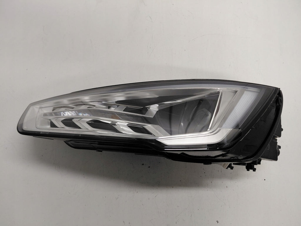 Frontscheinwerfer Audi A1 8XA941005 LED Links Scheinwerfer Headlight SCH2627619521ej