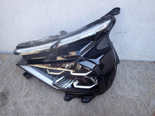 Laden Sie das Bild in den Galerie-Viewer, Frontscheinwerfer Citroën C4 III 9830649480 Full LED Links Headlight SCH7813052793mk