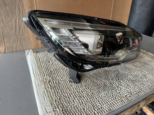 Load image into Gallery viewer, Frontscheinwerfer Renault Grand Scenic 012293-42 LED Rechts Headlight