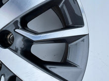 Laden Sie das Bild in den Galerie-Viewer, 1x Alufelge 17 Zoll 7.0" 5x108 46ET 9810098577 Citroën Rim Wheel FEL1520234171fu