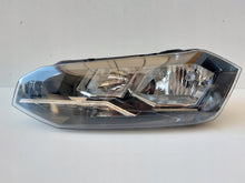 Laden Sie das Bild in den Galerie-Viewer, Frontscheinwerfer VW Polo 2G1941005 Links Scheinwerfer Headlight