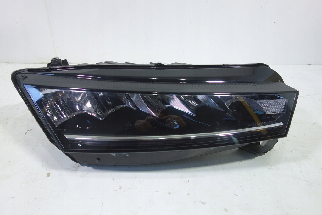 Frontscheinwerfer Skoda Octavia IV 5E4941016 LED Rechts Scheinwerfer Headlight SCH4263554492jn