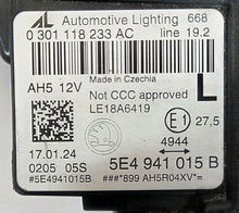 Load image into Gallery viewer, Frontscheinwerfer Skoda Octavia IV 5E4941015B Ein Stück (Rechts oder Links) SCH6897844217hl