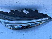 Laden Sie das Bild in den Galerie-Viewer, Frontscheinwerfer Opel Crossland X YQ00709880 Rechts Scheinwerfer Headlight SCH1738132940th