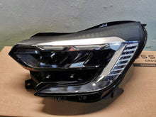 Laden Sie das Bild in den Galerie-Viewer, Frontscheinwerfer Renault Captur II 260608054R Links Scheinwerfer Headlight SCH8024147581ge