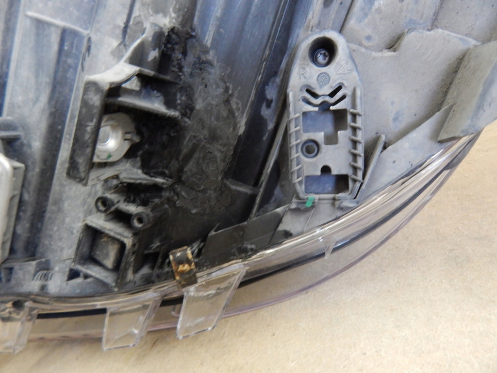 Frontscheinwerfer Mercedes-Benz W246 A2468207261 Bi-Xenon Rechts Headlight SCH5404772195oj