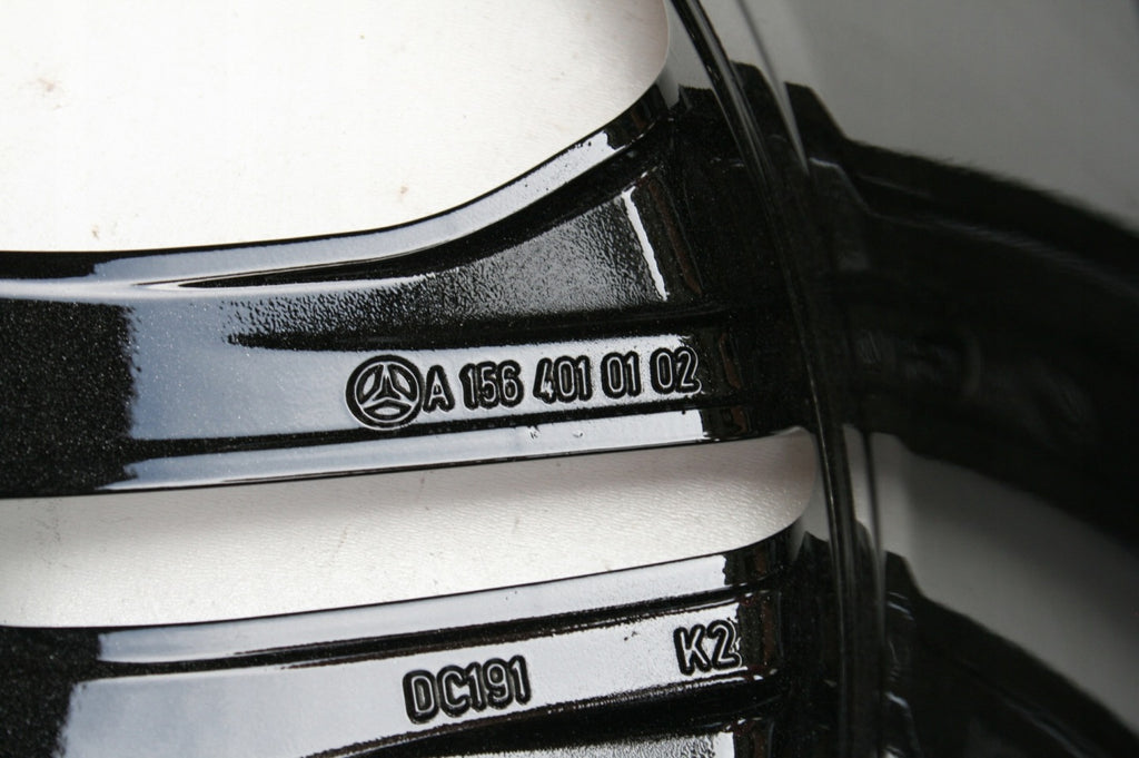 4x Alufelge 18 Zoll 7.0" 5x112 46ET Glanz A1564010102 Mercedes-Benz X156 FEL2702268043lu