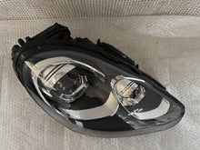 Laden Sie das Bild in den Galerie-Viewer, Frontscheinwerfer Porsche Cayenne 7P5941754AA Xenon Rechts Headlight SCH3560383679ea