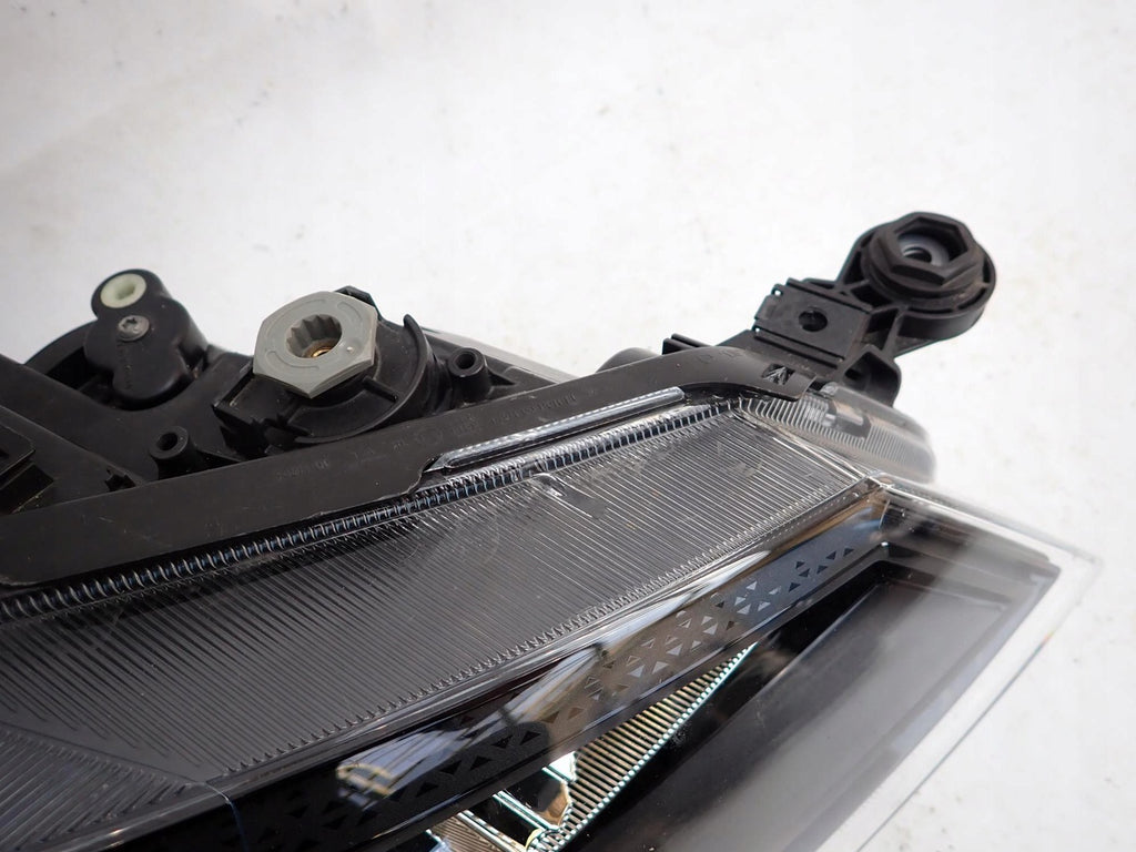 Frontscheinwerfer Seat Ibiza I V 6F1941005E 6F1941006E LED Rechts oder Links SCH5716417561ri