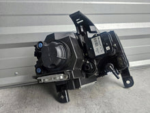 Laden Sie das Bild in den Galerie-Viewer, Frontscheinwerfer Jeep Grand Cherokee Wk2 68144709AF Xenon Links Headlight SCH8388761680dx