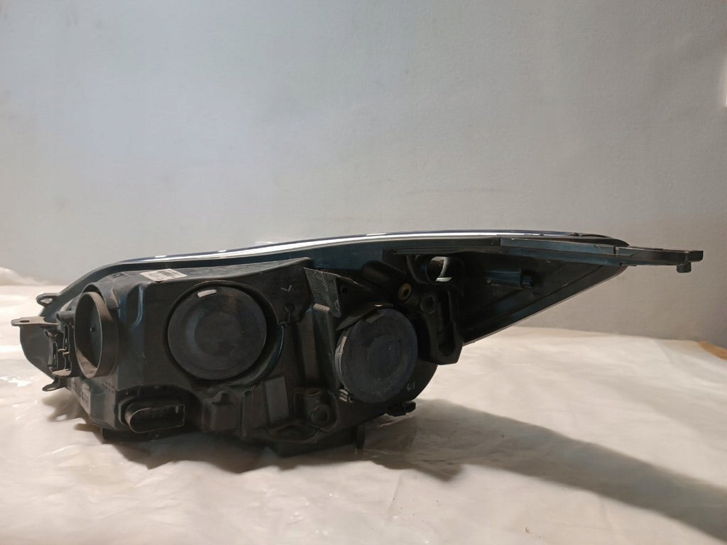 Frontscheinwerfer Ford Focus III BM51-13W029-AK Rechts Scheinwerfer Headlight SCH8483826856zk